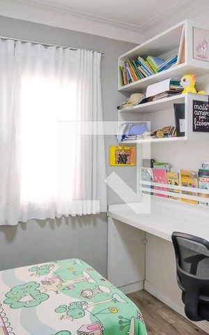 Apartamento à venda com 220m², 3 quartos e 2 vagasQuarto 2