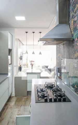 Apartamento à venda com 220m², 3 quartos e 2 vagasCozinha