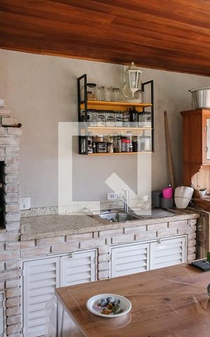 Apartamento à venda com 220m², 3 quartos e 2 vagasSegundo andar