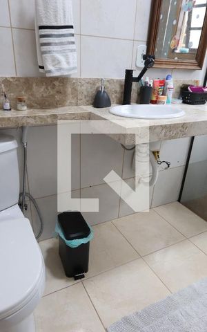 Casa à venda com 352m², 5 quartos e 2 vagasBanheiro Social