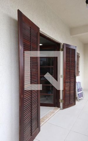 Casa à venda com 352m², 5 quartos e 2 vagasVaranda da frente