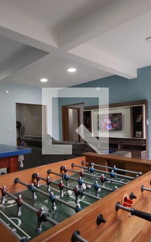Casa à venda com 352m², 5 quartos e 2 vagasSala 2