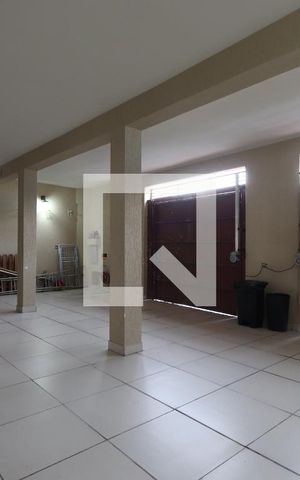 Casa à venda com 352m², 5 quartos e 2 vagasGaragem
