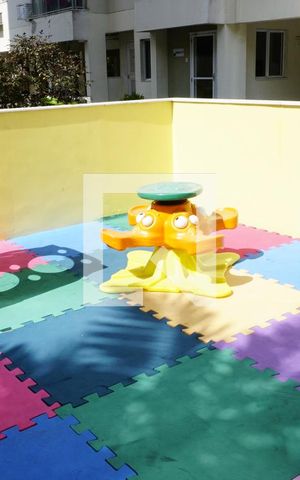Apartamento à venda com 60m², 2 quartos e 1 vagaÁrea comum - Playground