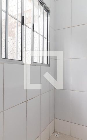 Casa para alugar com 65m², 3 quartos e 1 vagaÁrea de Serviço