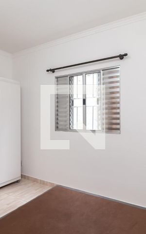 Casa para alugar com 65m², 3 quartos e 1 vagaQuarto 1