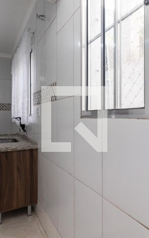 Casa para alugar com 65m², 3 quartos e 1 vagaÁrea de Serviço