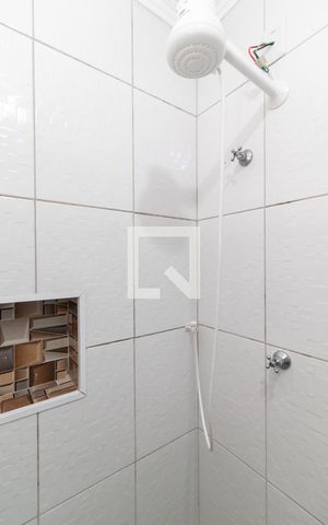 Casa para alugar com 65m², 3 quartos e 1 vagaBanheiro 1