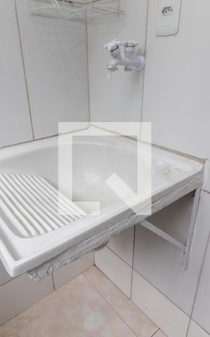 Casa para alugar com 65m², 3 quartos e 1 vagaÁrea de Serviço