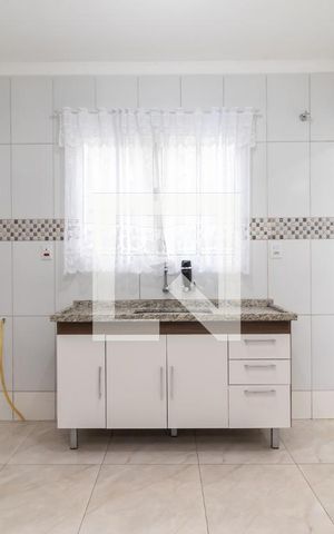 Casa para alugar com 65m², 3 quartos e 1 vagaCozinha