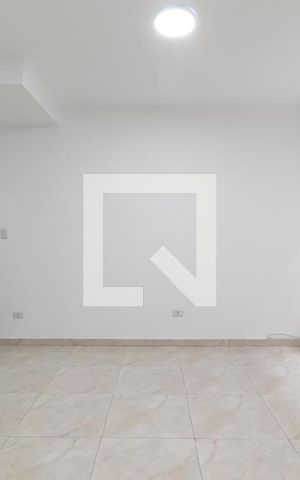 Casa para alugar com 65m², 3 quartos e 1 vagaSala
