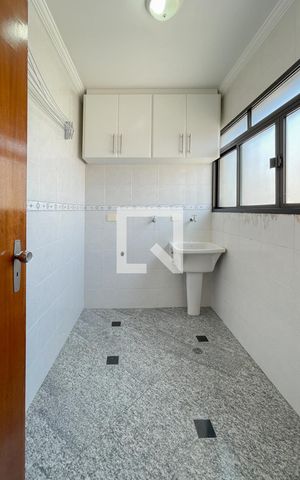Apartamento para alugar com 67m², 1 quarto e 1 vaga Apartamento para alugar com 67m², 1 quarto e 1 vagaÁrea de Serviço
