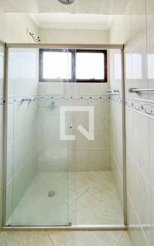 Apartamento para alugar com 67m², 1 quarto e 1 vaga Apartamento para alugar com 67m², 1 quarto e 1 vagaBanheiro - Suíte