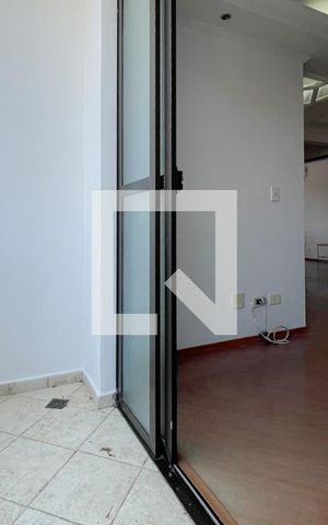 Apartamento para alugar com 67m², 1 quarto e 1 vaga Apartamento para alugar com 67m², 1 quarto e 1 vagaSacada
