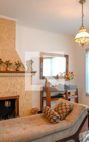 Casa à venda com 349m², 3 quartos e 7 vagas Casa à venda com 349m², 3 quartos e 7 vagasSala 1