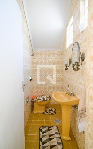 Casa à venda com 349m², 3 quartos e 7 vagas Casa à venda com 349m², 3 quartos e 7 vagasLavado da Área Goumert
