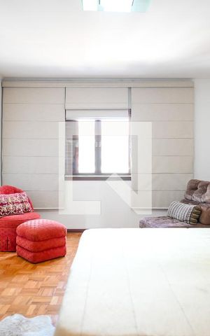 Casa à venda com 349m², 3 quartos e 7 vagas Casa à venda com 349m², 3 quartos e 7 vagasQuarto 1 - Suíte