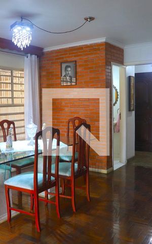 Casa à venda com 500m², 6 quartos e 4 vagasSala