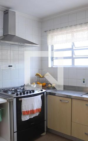Casa à venda com 500m², 6 quartos e 4 vagasCozinha
