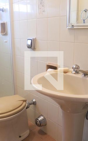 Casa à venda com 500m², 6 quartos e 4 vagasBanheiro Social