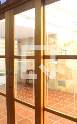 Casa à venda com 500m², 6 quartos e 4 vagasSala 2