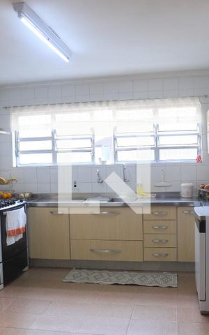 Casa à venda com 500m², 6 quartos e 4 vagasCozinha