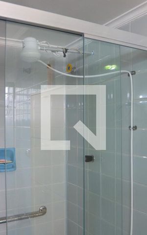 Casa à venda com 500m², 6 quartos e 4 vagasBanheiro da Suíte 1