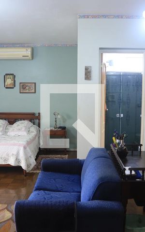 Casa à venda com 500m², 6 quartos e 4 vagasSuíte 2
