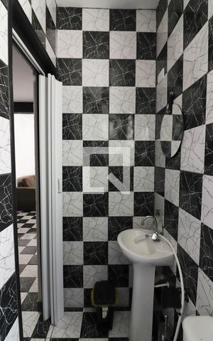 Casa à venda com 153m², 3 quartos e 2 vagasBanheiro de serviço