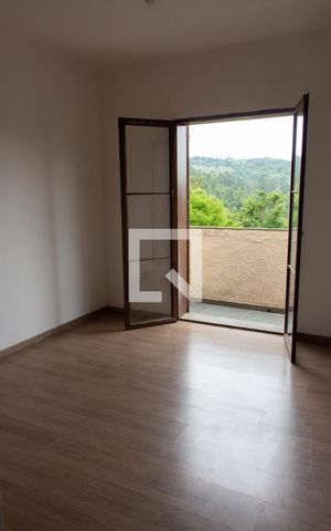 Casa à venda com 280m², 3 quartos e 2 vagas Casa à venda com 280m², 3 quartos e 2 vagasQUARTO 1