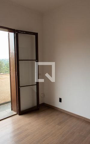 Casa à venda com 280m², 3 quartos e 2 vagas Casa à venda com 280m², 3 quartos e 2 vagasQUARTO 1