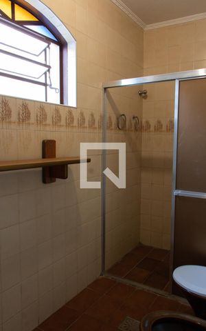 Casa à venda com 280m², 3 quartos e 2 vagas Casa à venda com 280m², 3 quartos e 2 vagasBANHEIRO DA SUITE
