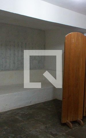 Casa à venda com 280m², 3 quartos e 2 vagas Casa à venda com 280m², 3 quartos e 2 vagasQUARTO DA ÁREA DE SERVIÇO