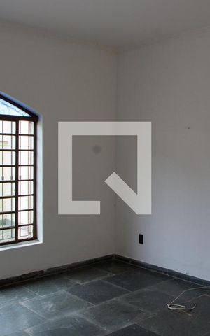 Casa à venda com 280m², 3 quartos e 2 vagas Casa à venda com 280m², 3 quartos e 2 vagasSALA DE ESTAR