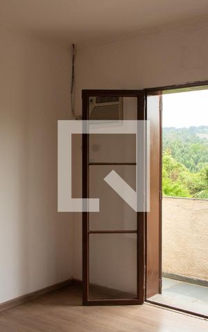 Casa à venda com 280m², 3 quartos e 2 vagas Casa à venda com 280m², 3 quartos e 2 vagasQUARTO 2