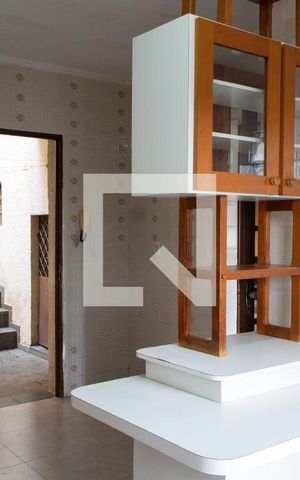 Casa à venda com 280m², 3 quartos e 2 vagas Casa à venda com 280m², 3 quartos e 2 vagasCOZINHA