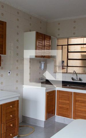 Casa à venda com 280m², 3 quartos e 2 vagas Casa à venda com 280m², 3 quartos e 2 vagasCOZINHA