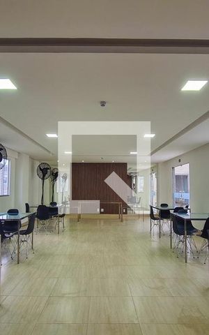 Apartamento à venda com 43m², 2 quartos e 1 vaga Apartamento à venda com 43m², 2 quartos e 1 vagaÁrea comum - Salão de festas