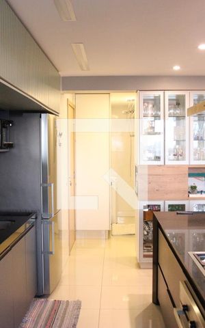 Apartamento para alugar com 115m², 3 quartos e 2 vagasCozinha