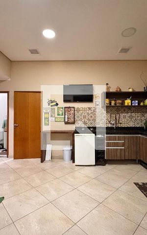Apartamento à venda com 140m², 4 quartos e 2 vagas Apartamento à venda com 140m², 4 quartos e 2 vagasCobertura