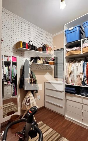 Apartamento à venda com 140m², 4 quartos e 2 vagas Apartamento à venda com 140m², 4 quartos e 2 vagasQuarto 2