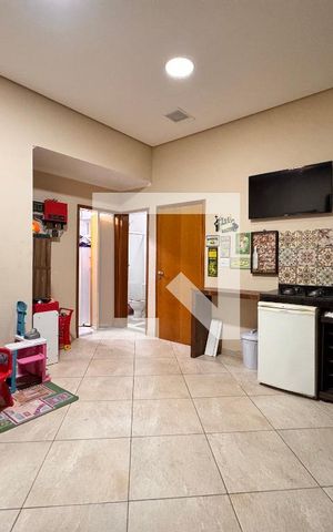 Apartamento à venda com 140m², 4 quartos e 2 vagas Apartamento à venda com 140m², 4 quartos e 2 vagasCobertura