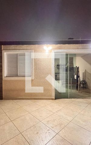 Apartamento à venda com 140m², 4 quartos e 2 vagas Apartamento à venda com 140m², 4 quartos e 2 vagasCobertura