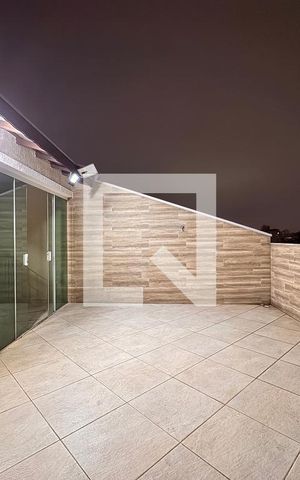Apartamento à venda com 140m², 4 quartos e 2 vagas Apartamento à venda com 140m², 4 quartos e 2 vagasCobertura