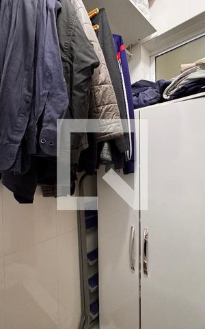 Apartamento à venda com 140m², 4 quartos e 2 vagas Apartamento à venda com 140m², 4 quartos e 2 vagasLavanderia