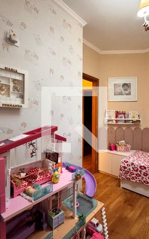 Apartamento à venda com 140m², 4 quartos e 2 vagas Apartamento à venda com 140m², 4 quartos e 2 vagasQuarto 1