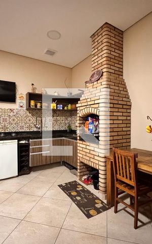 Apartamento à venda com 140m², 4 quartos e 2 vagas Apartamento à venda com 140m², 4 quartos e 2 vagasCobertura