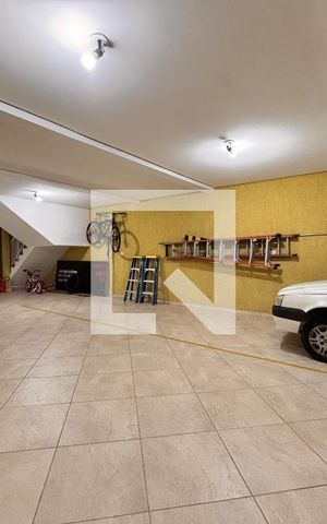 Apartamento à venda com 140m², 4 quartos e 2 vagas Apartamento à venda com 140m², 4 quartos e 2 vagasGaragem