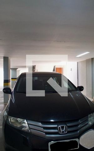 Apartamento à venda com 120m², 2 quartos e 2 vagas Apartamento à venda com 120m², 2 quartos e 2 vagasGaragem