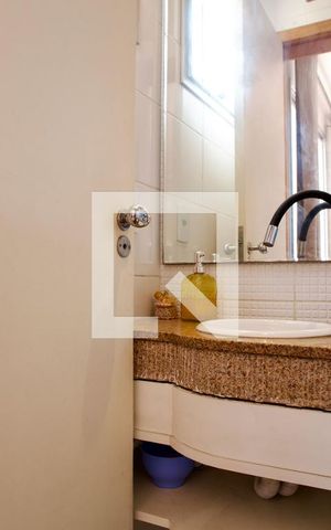 Apartamento à venda com 120m², 2 quartos e 2 vagas Apartamento à venda com 120m², 2 quartos e 2 vagasLavabo